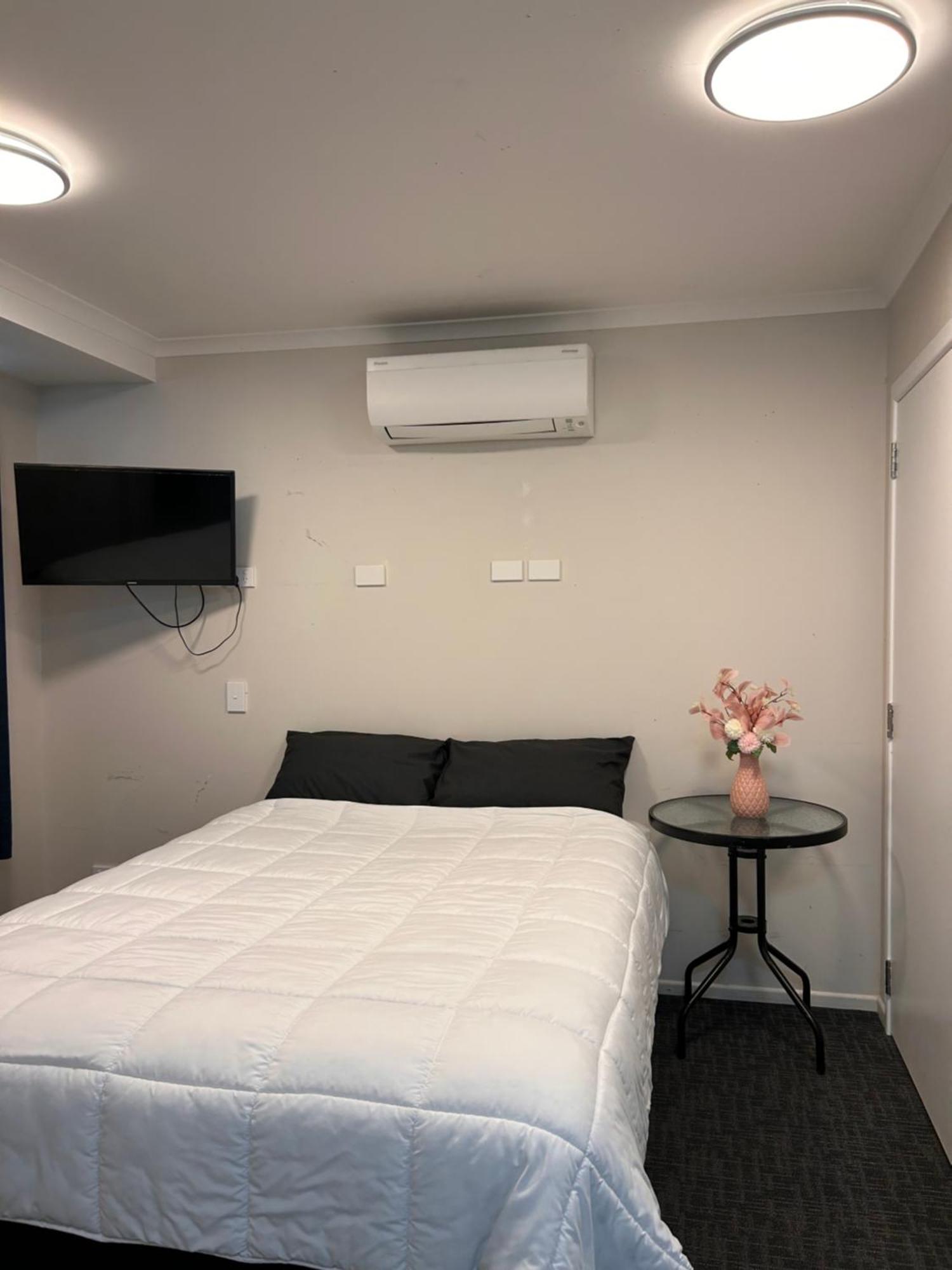 Terapa Motor Inn Hamilton Eksteriør billede