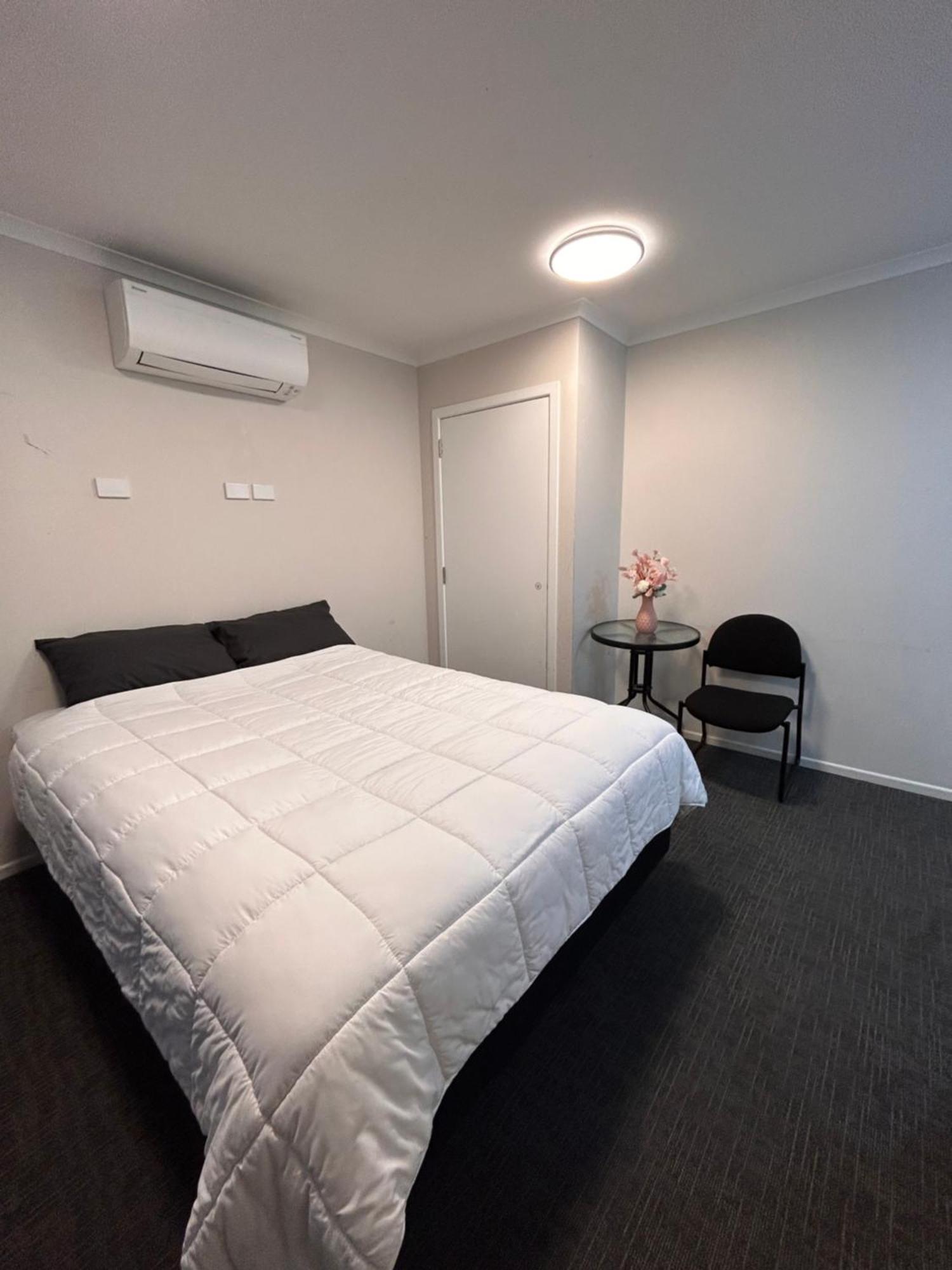 Terapa Motor Inn Hamilton Eksteriør billede