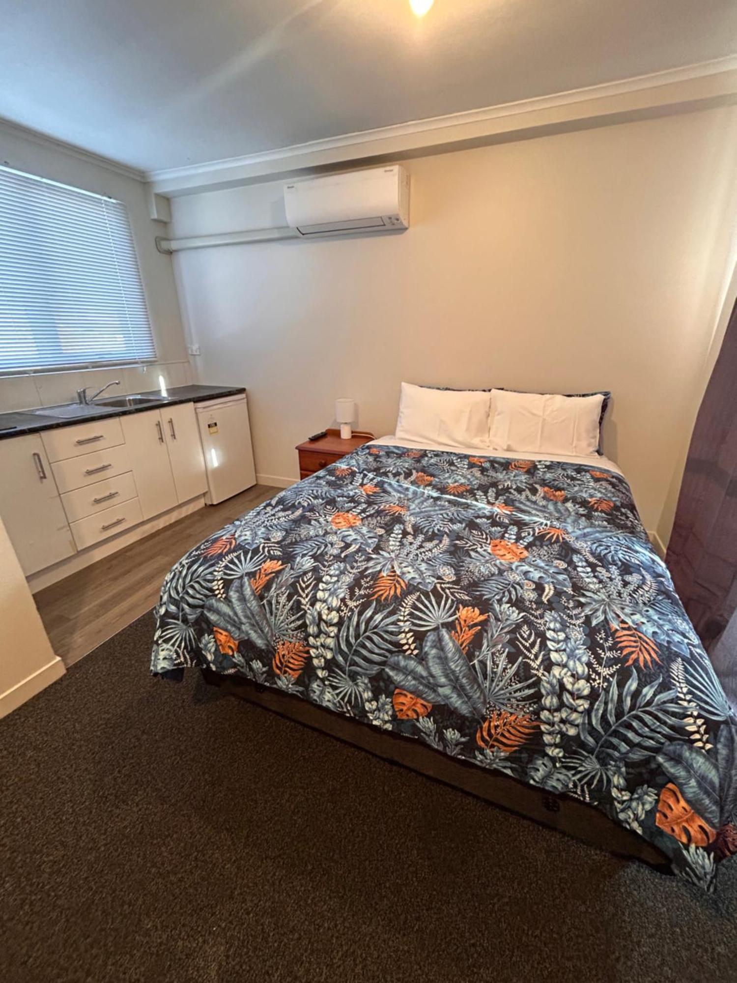 Terapa Motor Inn Hamilton Eksteriør billede